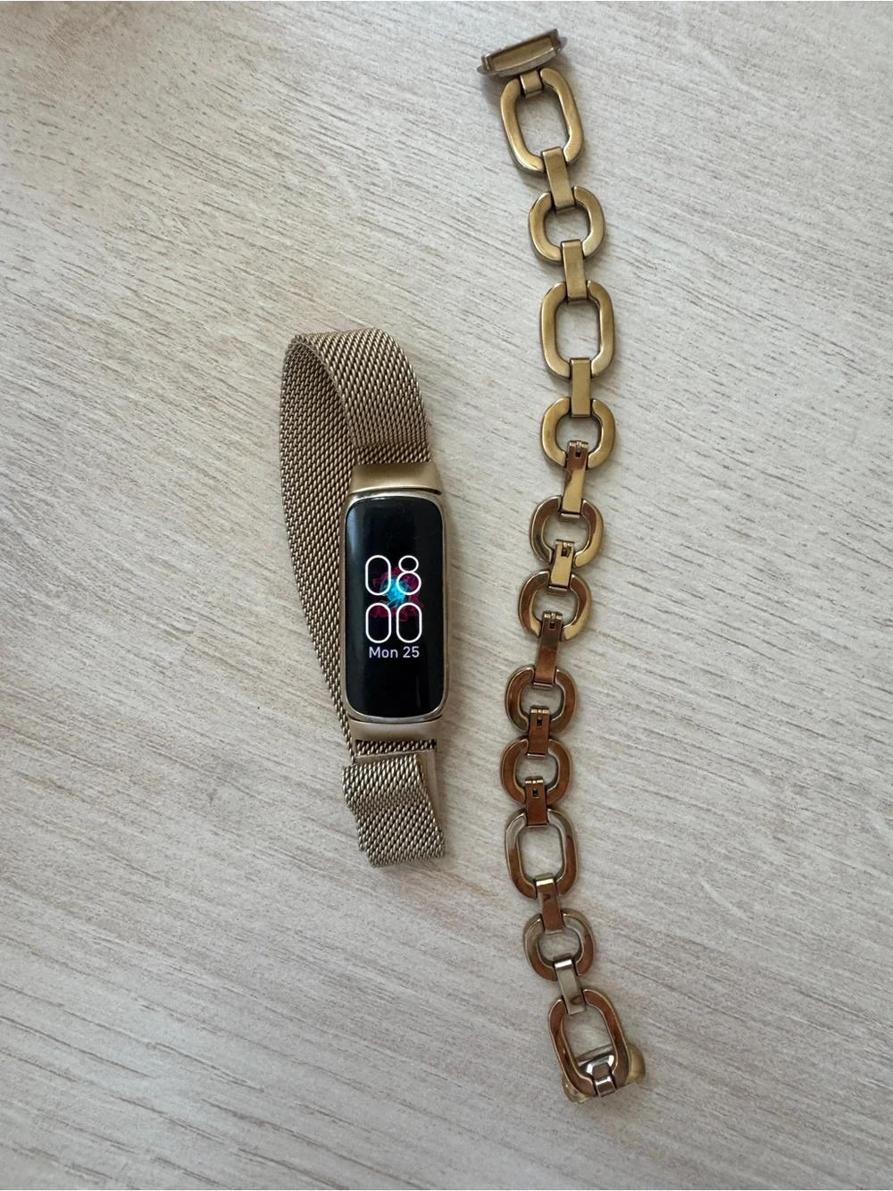 Fitbit Luxe x Gorjana Special Edition Fitness Tracker Watch